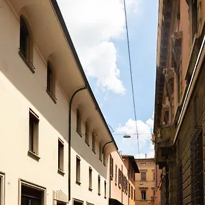 Goito 4, By Short Holidays , Bologna Italy